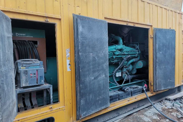 和田发电机组夏季保养的注意事项有哪些？