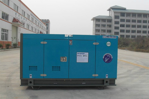和田发电机租赁发电机组的换季保养注意事项