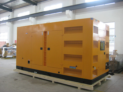 和田不同类型的发电机组在冬季保养时的注意事项有何差异？