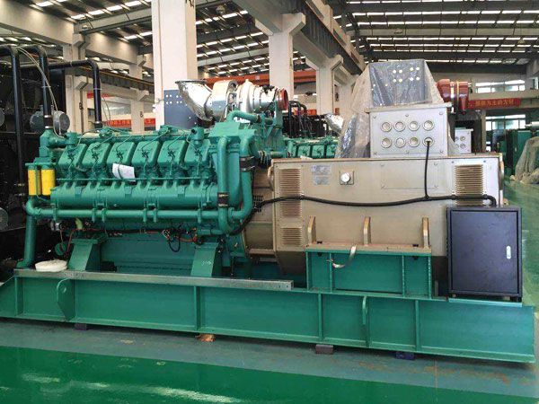 和田除了测量电瓶电压，还有哪些方法可以判断柴油发电机的充电系统是否正常？