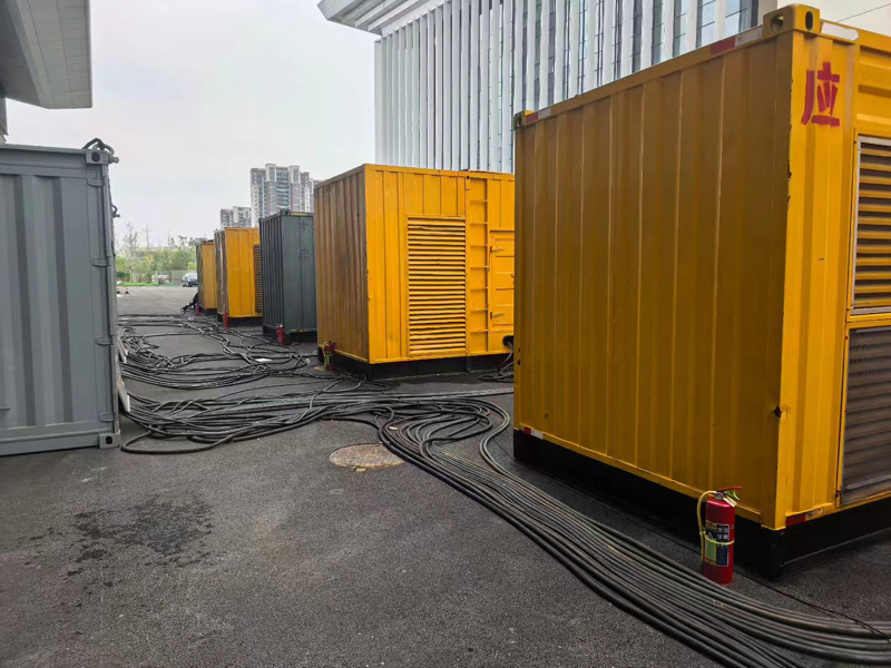 和田不同季节柴油发电机组保养有哪些注意事项？